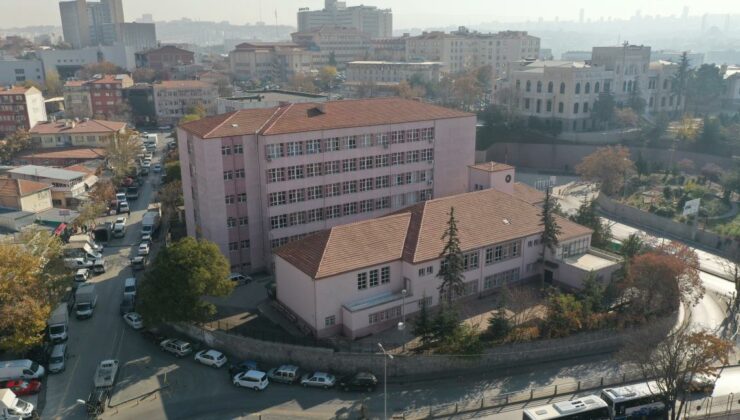 11 Mesleki ve Teknik Lise, Bölge Okulu Oldu