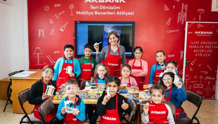 “Dönüşümde Gelecek Var” projesiyle yeni nesillere destek