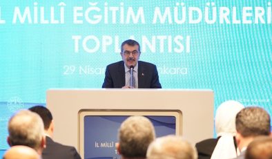 Bakan Tekin, 81 ilin Millî Eğitim Müdürüyle bir araya geldi