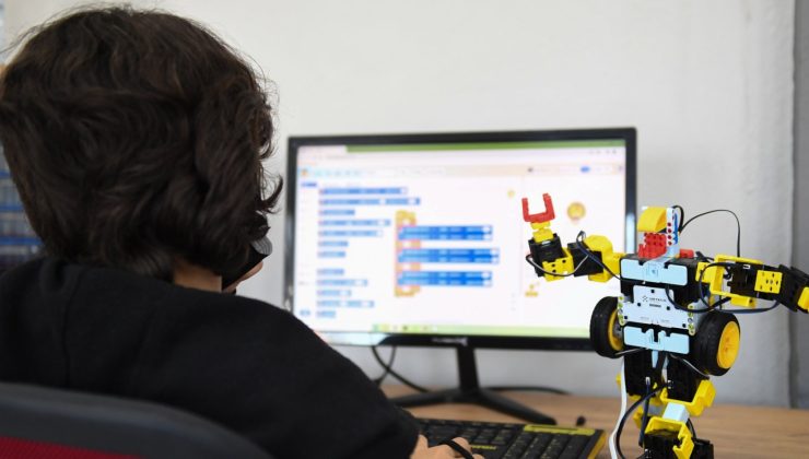 MEB, dijital dünyada çocuk hakları için eğitim içerikleri hazırladı