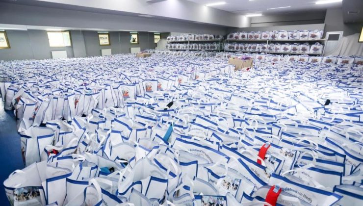 Tüm öğrencilere çanta ve kırtasiye seti belediyeden