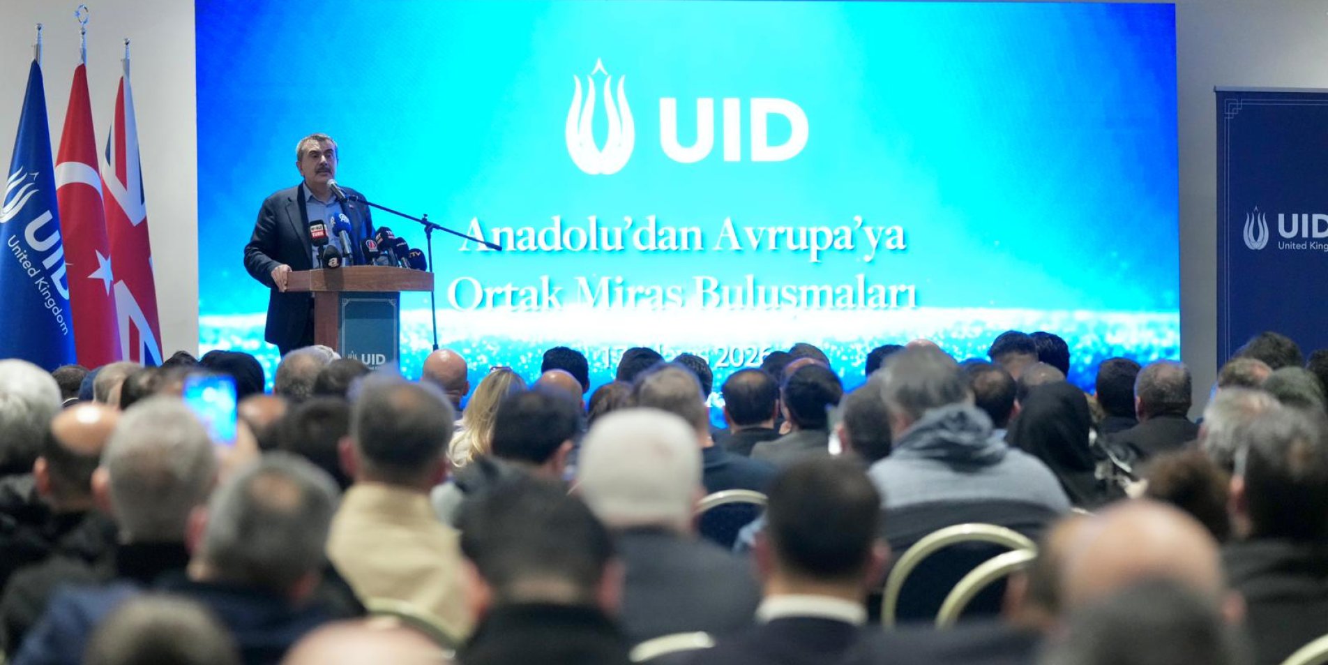 Bakan Tekin Londra’da “Ortak Miras Buluşmaları” programına katıldı