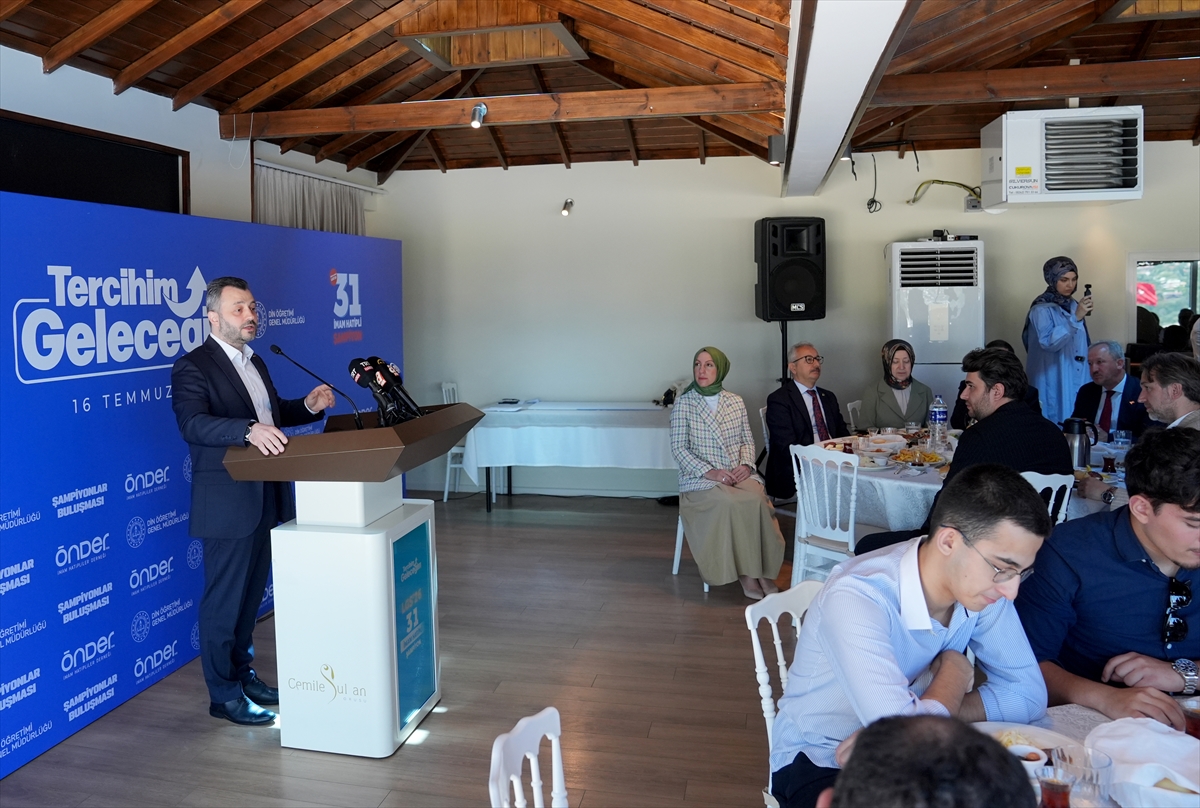 ÖNDER, LGS şampiyonu imam hatipli öğrencileri İstanbul'da buluşturdu