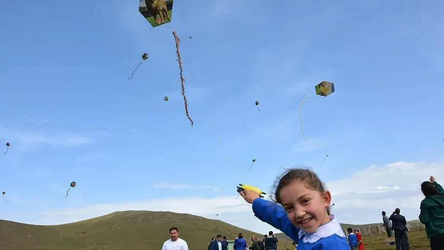 MEB'den 81 ilde "Uçurtmalar Vurulmasın" etkinliği