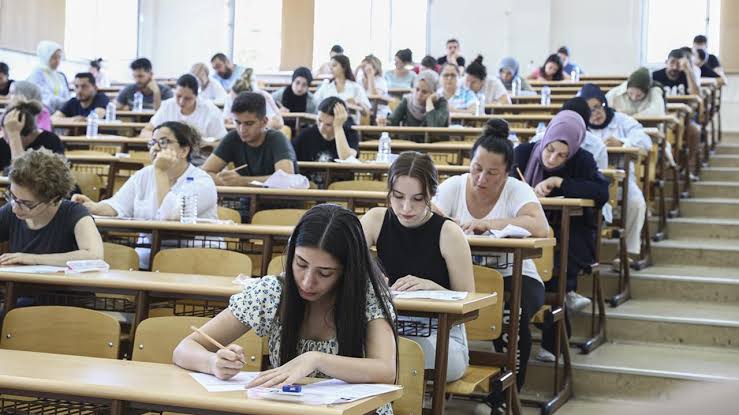 KPSS Ön Lisans’ta sınav günü: Sonuçlar ne zaman gelecek?