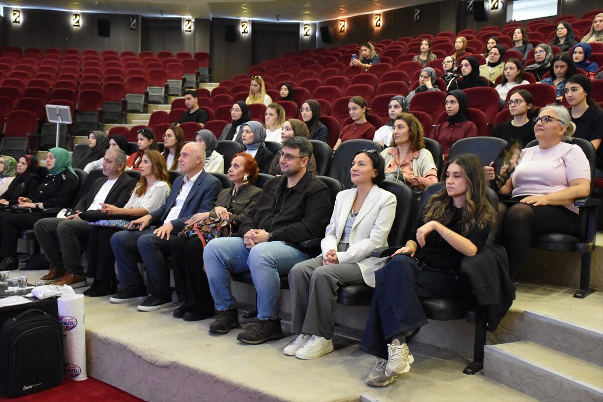Öğretmenler Trabzon'da buluştu: Eğitim şenliği 37 ile yayılacak