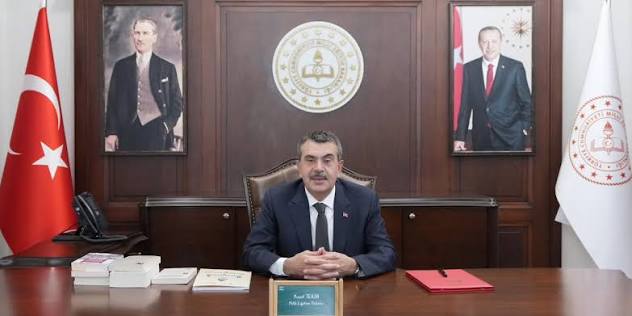 Bakan Tekin’den 29 Ekim mesajı: En büyük güvence eğitim
