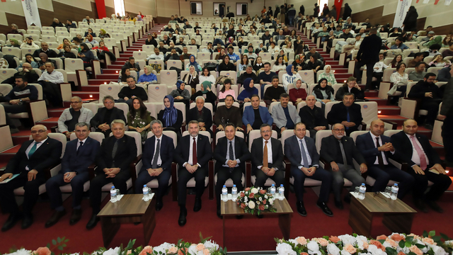 TOGÜ’de ‘Türkiye Yüzyılı Maarif Modeli’ Konferansı
