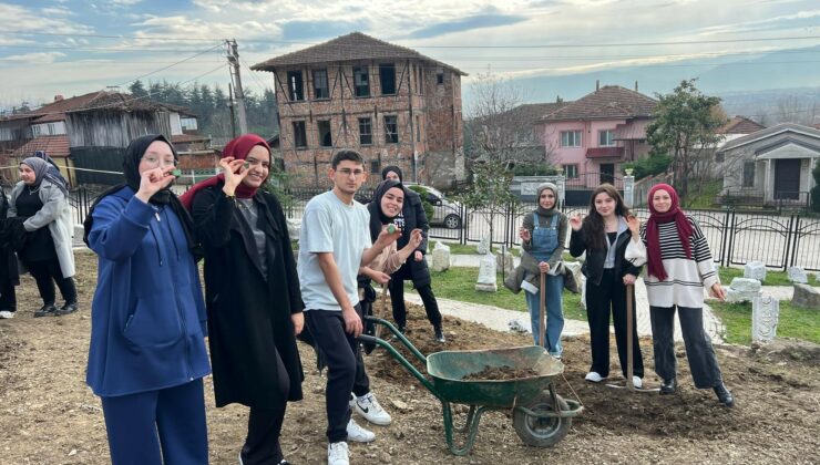 Gençlerden Düzce’de Tarihi Kazı