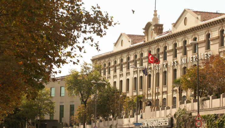 KHAS Üniversitesi’nde Multidisipliner Konferans