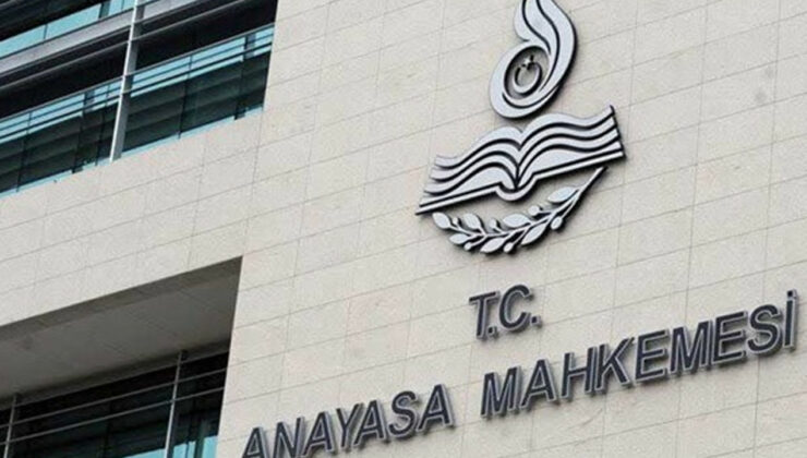 CHP, Öğretmenlik Kanunu İçin AYM’ye Başvurdu