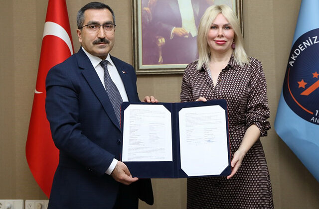 Akdeniz Üniversitesi de İŞKUR gençlik programında