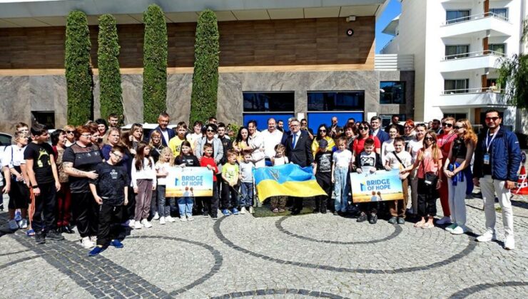 Çeşme’de savaşın yaraları sarılıyor