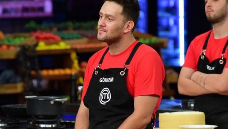 MasterChef Görkem Ünal, öğrencilerle bir arada