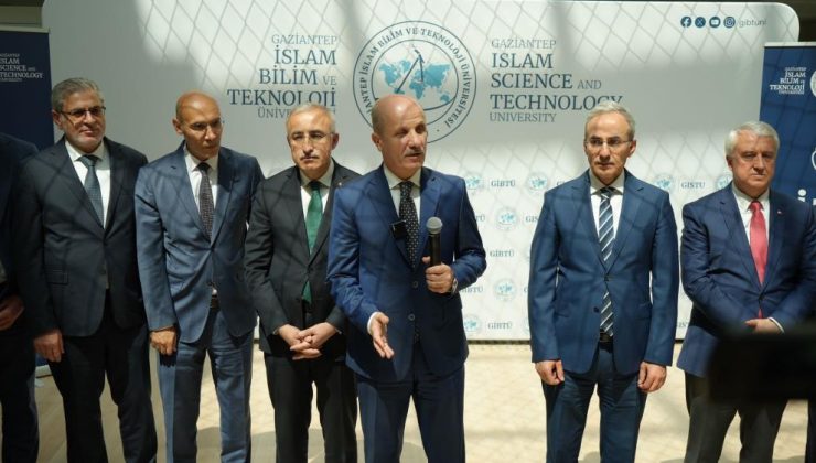 YÖK Başkanı Özvar, GİBTÜ bilim Kafe’yi açtı