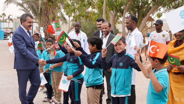 Tekin, Nouakchott’ta maarif kampüsünü gezdi