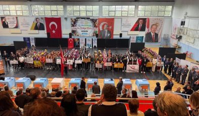 Cumhuriyet Anadolu Lisesi, halk oyunlarında Türkiye şampiyonu oldu