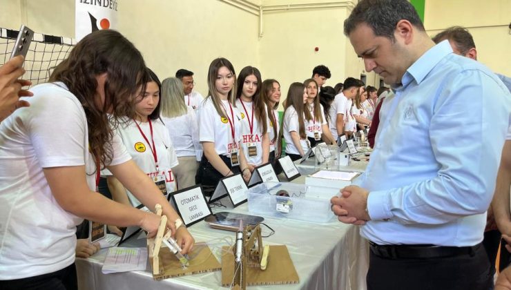 TÜBİTAK 4006 fuarı ilgi gördü