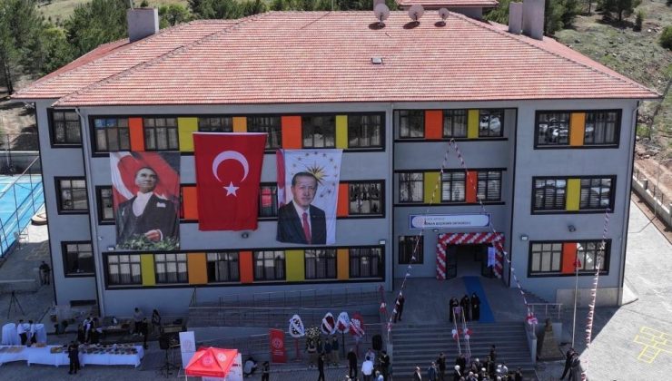 Malatya’da deprem sonrası 1208 sınıf tamamlandı