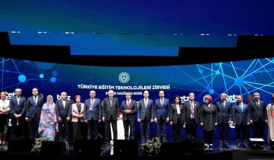 Türkiye eğitimde dijitalleşmeyi tartışıyor