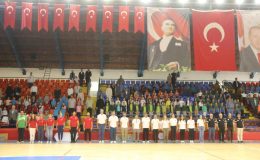 Kütahya’da geleneksel çocuk oyunları ve spor şenliği