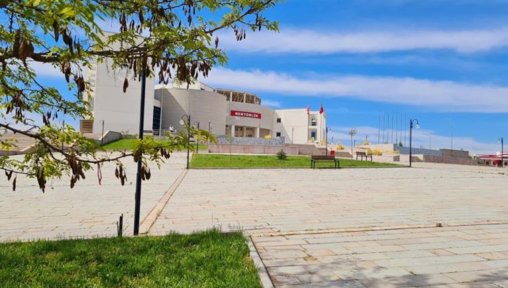 Katamonu Üniversitesi dünya sıralamasında yerini aldı