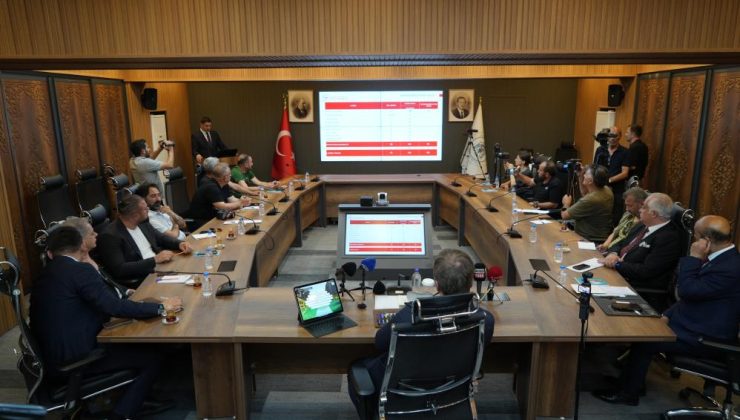 Erzincan’da bir ilk: Kauçuk zeminli okullar