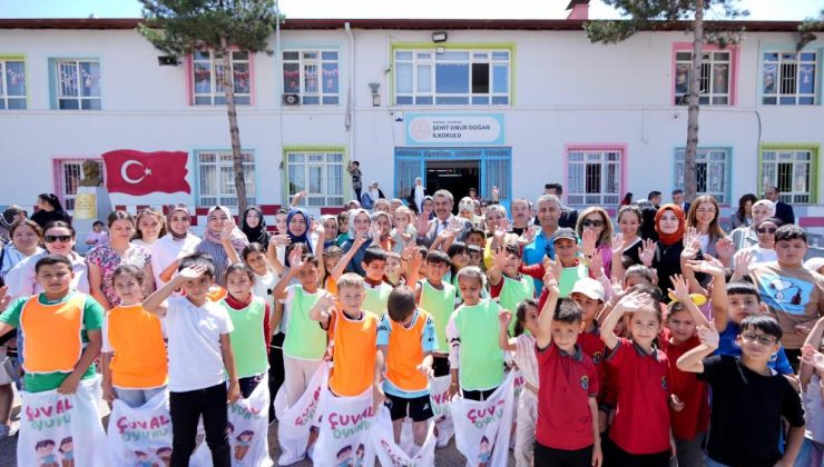 Tekin: Eğitim sanatla güçlenir