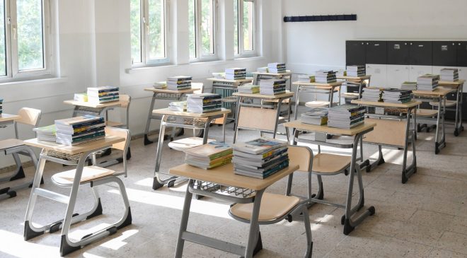Özel okullarda kitap ve ek ücretlere sınırlama
