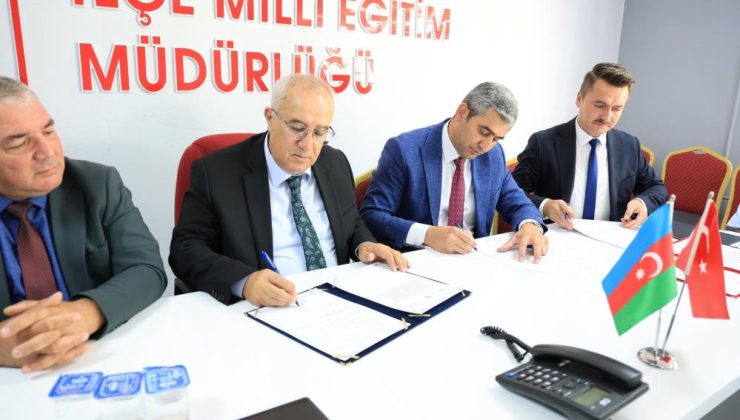 Azerbaycan ve Türkiye arasında eğitim iş birliği