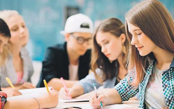 Geleceğin mesleklerine yönelik programlara yoğun ilgi