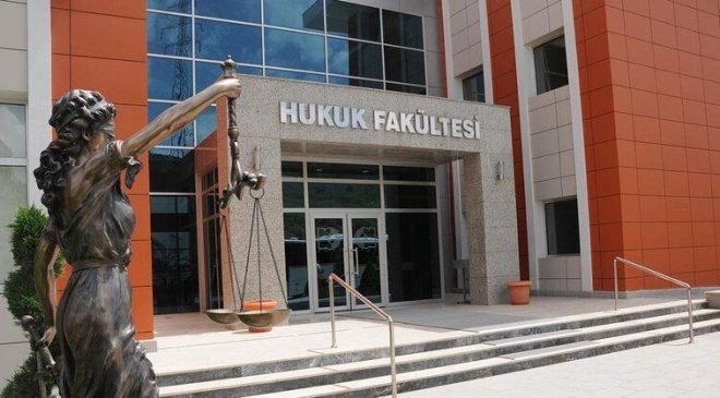 Hukuk fakültesi giriş barajı değişti
